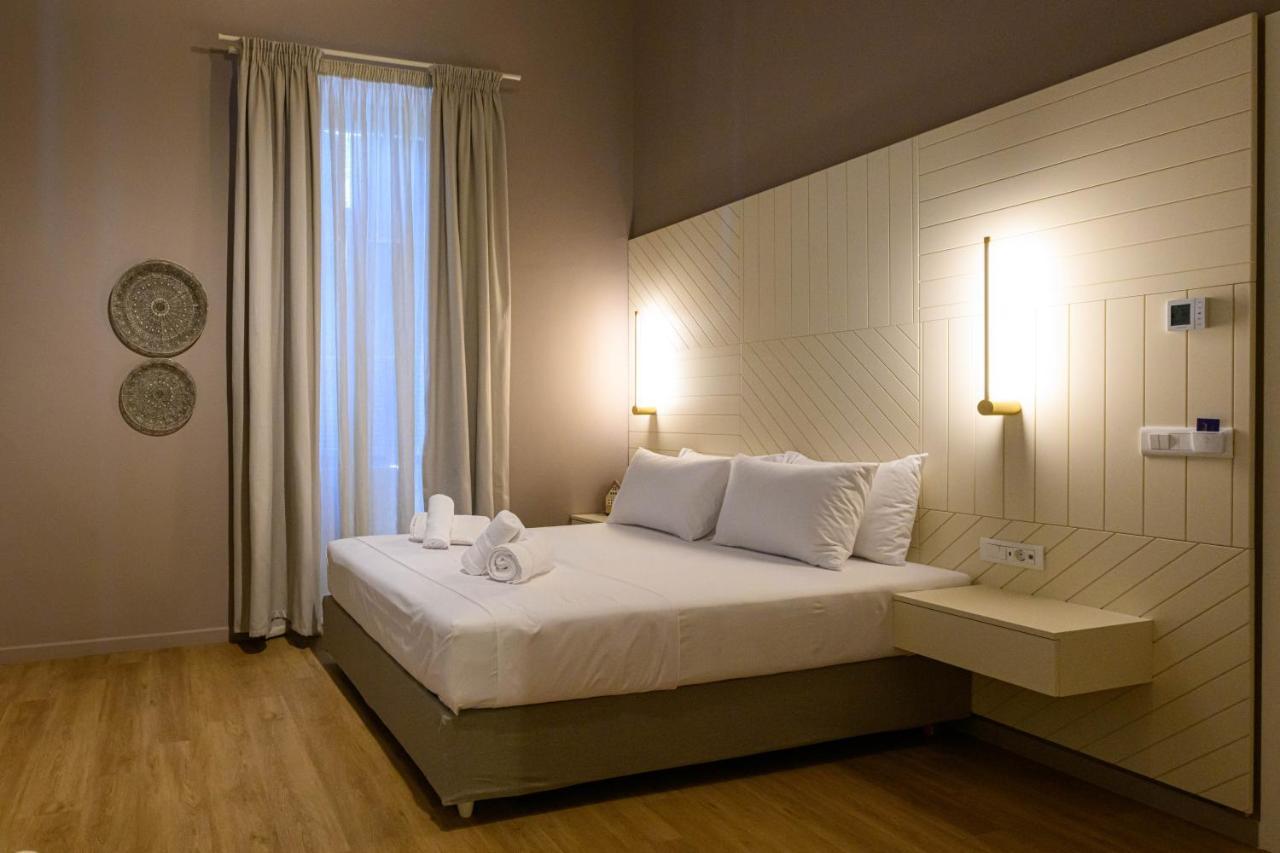 Blueblood - The Rooms Kalamata Luaran gambar