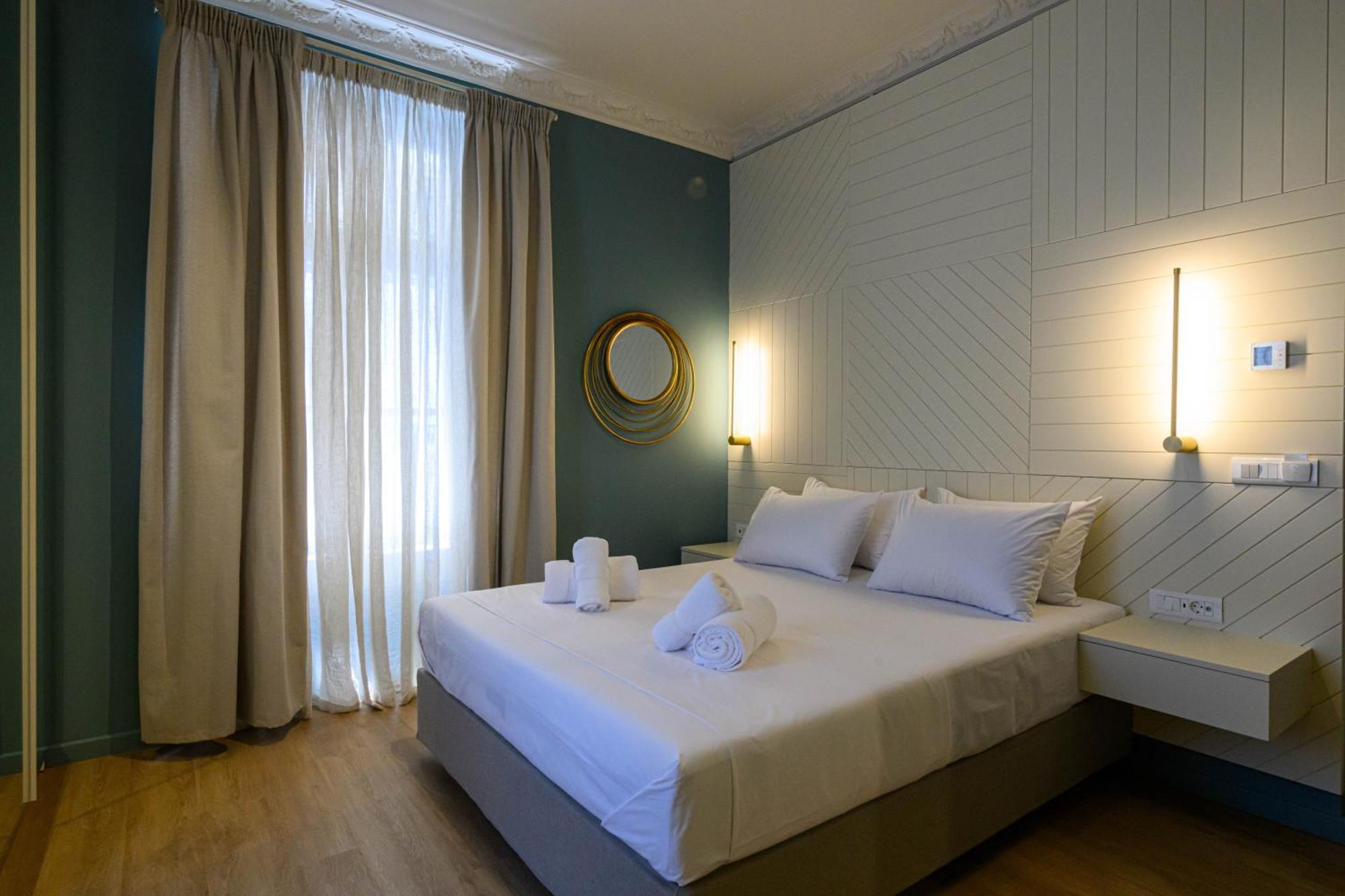 Blueblood - The Rooms Kalamata Luaran gambar