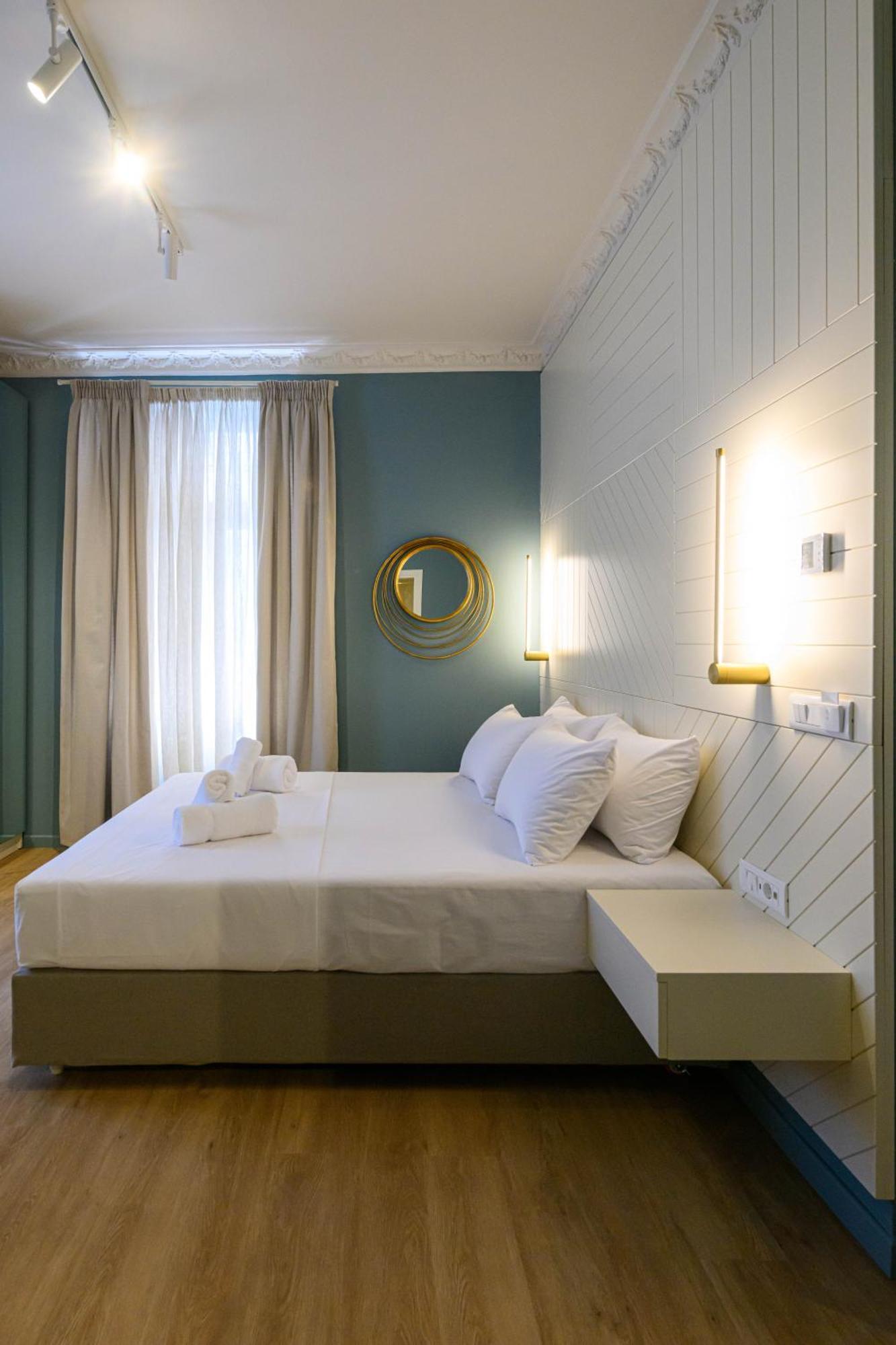 Blueblood - The Rooms Kalamata Luaran gambar