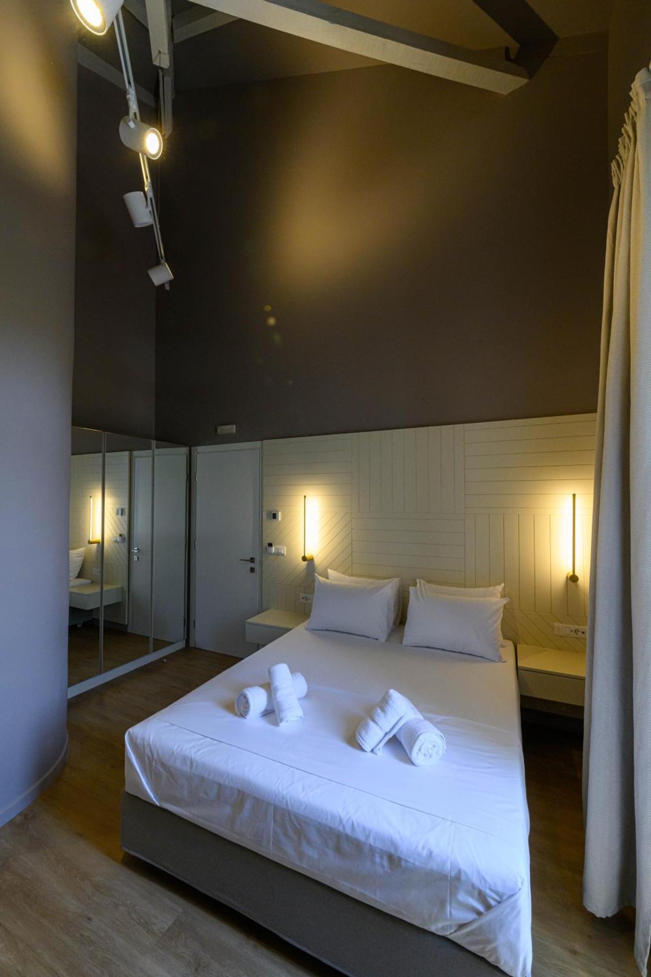 Blueblood - The Rooms Kalamata Luaran gambar