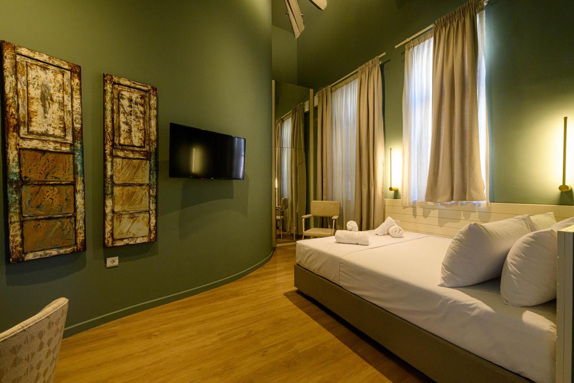 Blueblood - The Rooms Kalamata Luaran gambar
